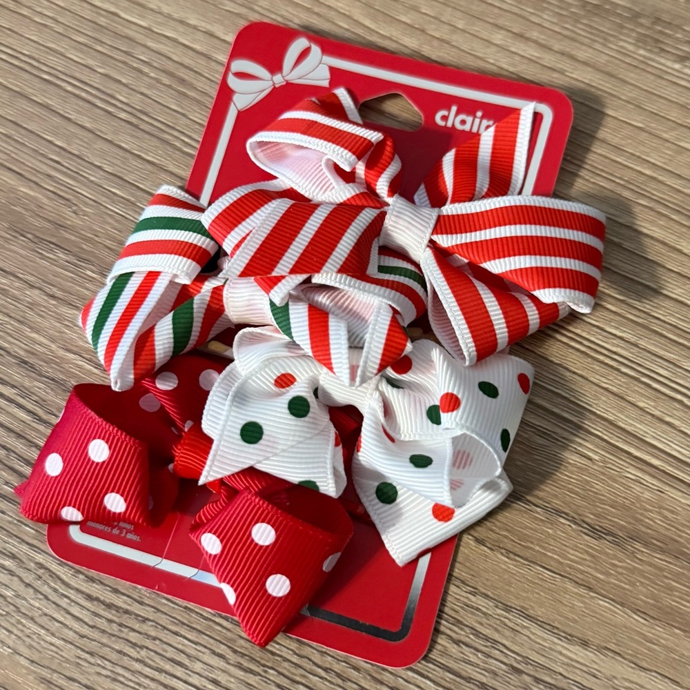 NWT Christmas Hair Bows Set Toddler Girls Claire’s Red Green Clips